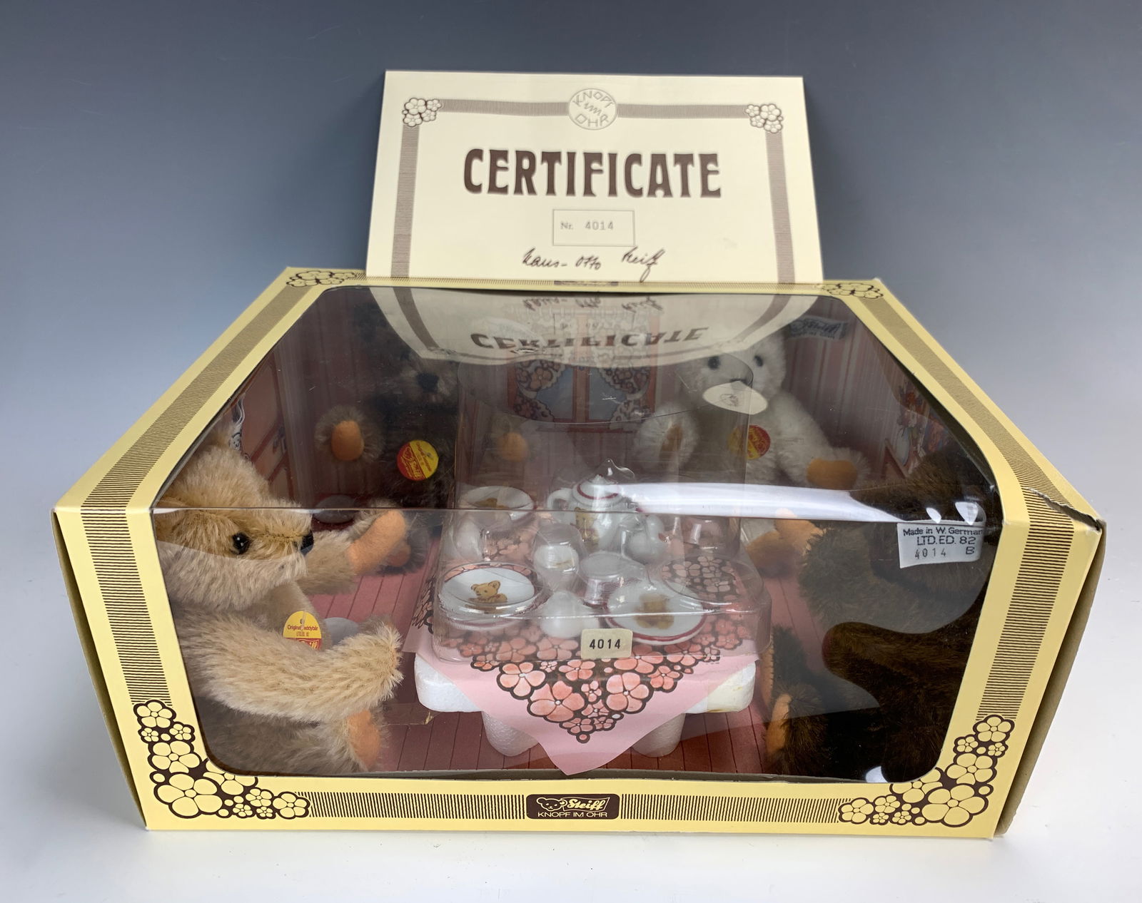 Steiff Teddy Bear Tea Party Set (1 of 3)