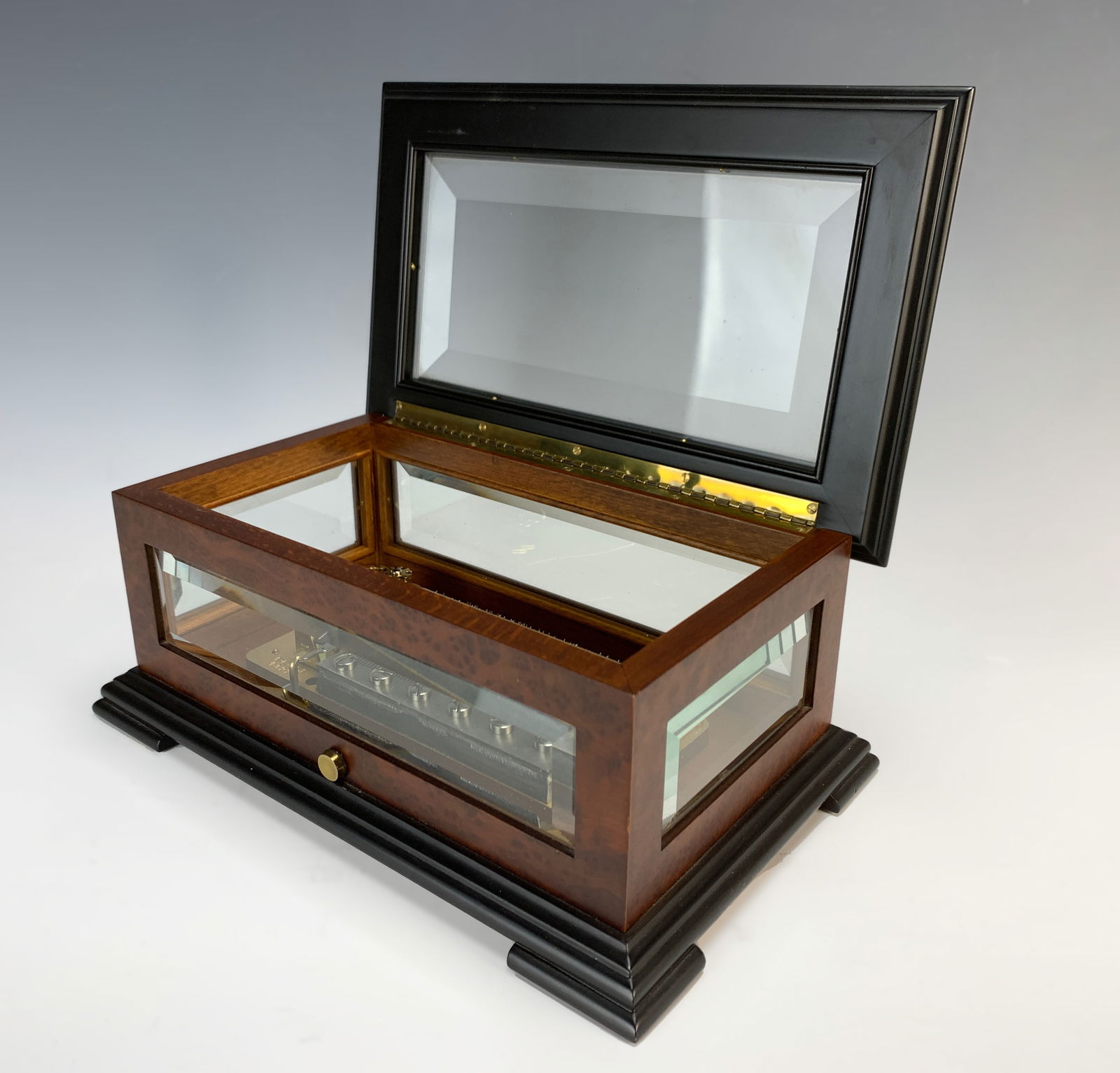 Reuge Music Box with 3 Parts "Memory" (1 of 4)