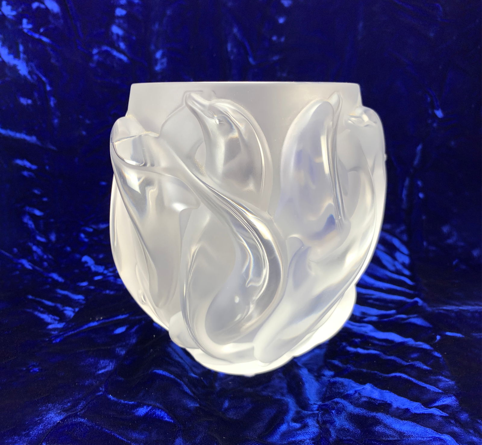 Lalique "Dolphin" Vase (1 of 5)