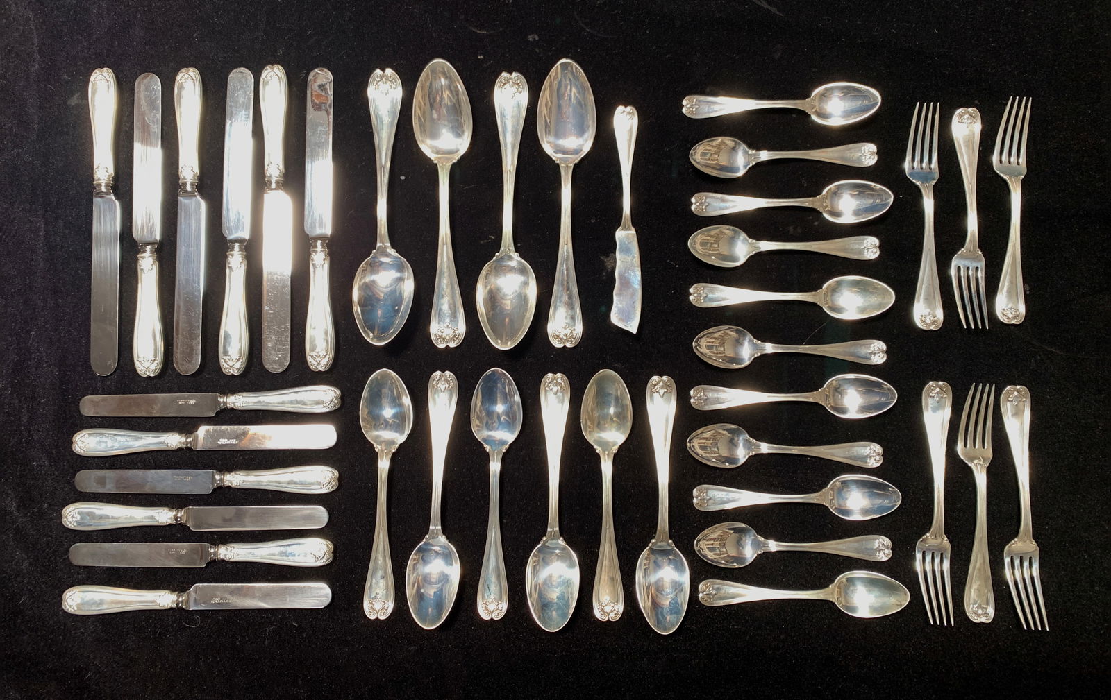 40 Pc Tiffany & Co Sterling "Colonial" Pattern (1 of 1)
