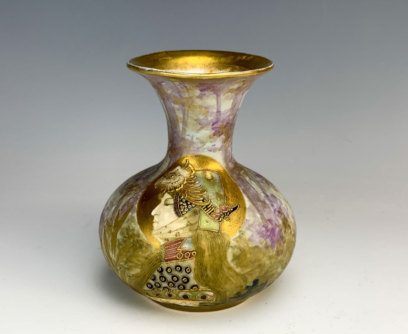 Rare Amphora Veiled Lady Portrait Vase (1 of 4)