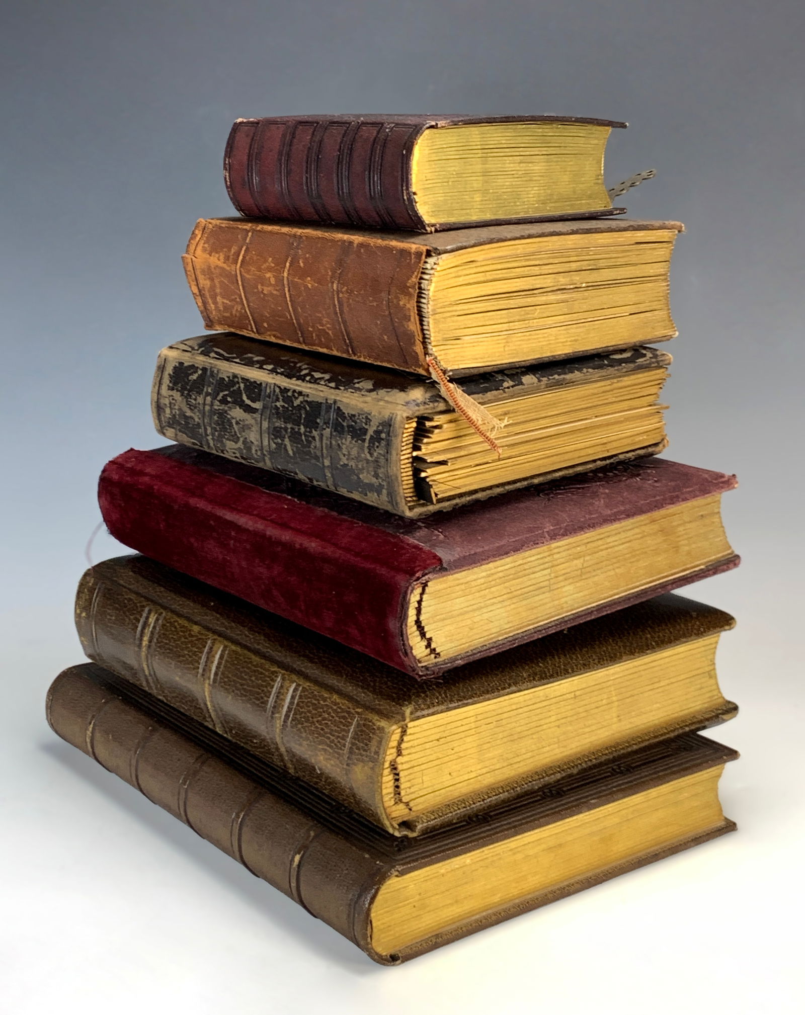 6 Antique Photo Albums, 400+ Cabinet Cards (1 of 9)