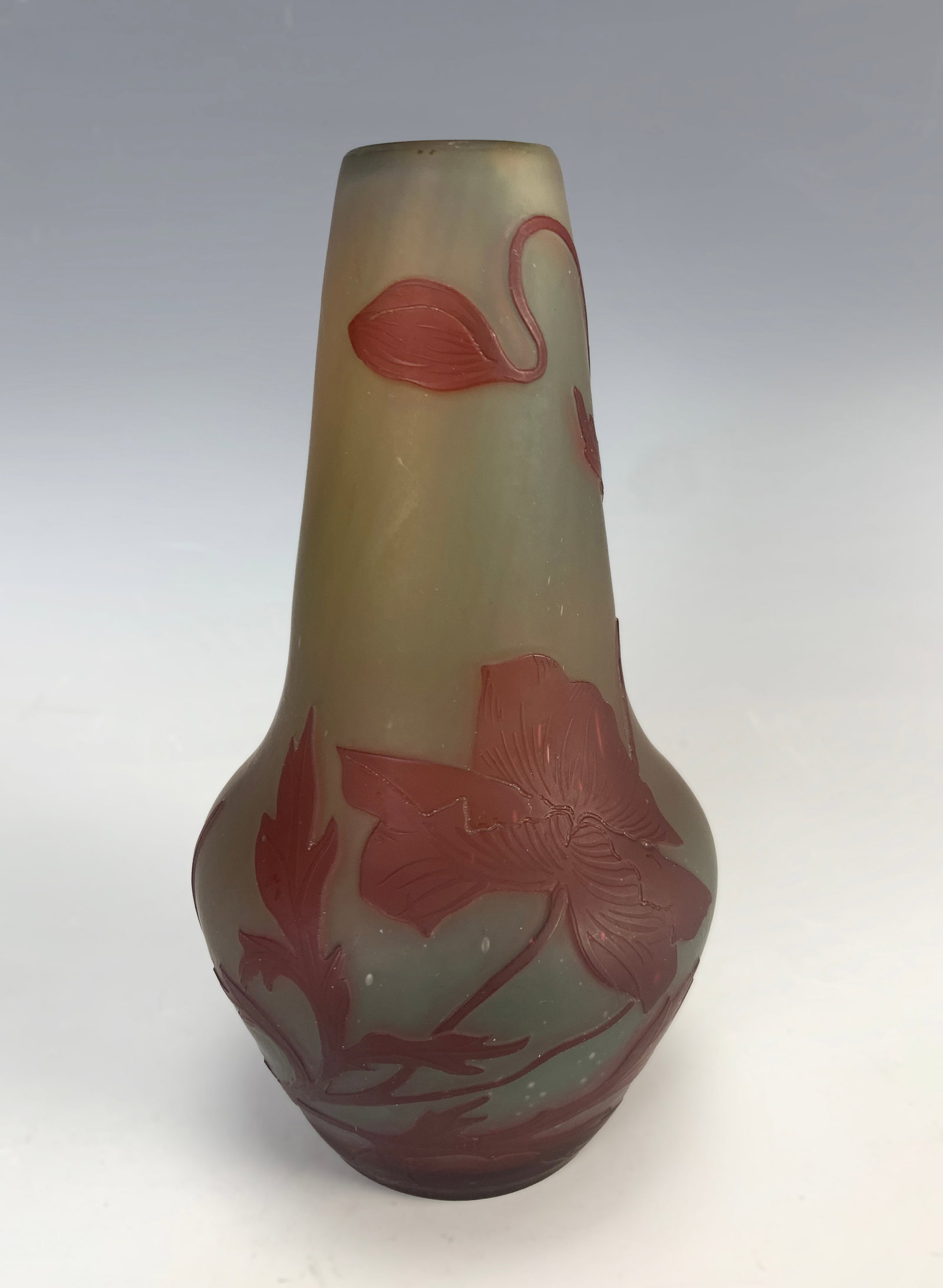 Pantin French Cameo Glass "Poppies": French cameo glass vase in matted dark yellow with red cameo poppy flowers and butterfly. Signed "TS&V" by Cristallerie de Pantin, as well as on the side "Les Coquelicots." Size: 6" tall. Condition: v