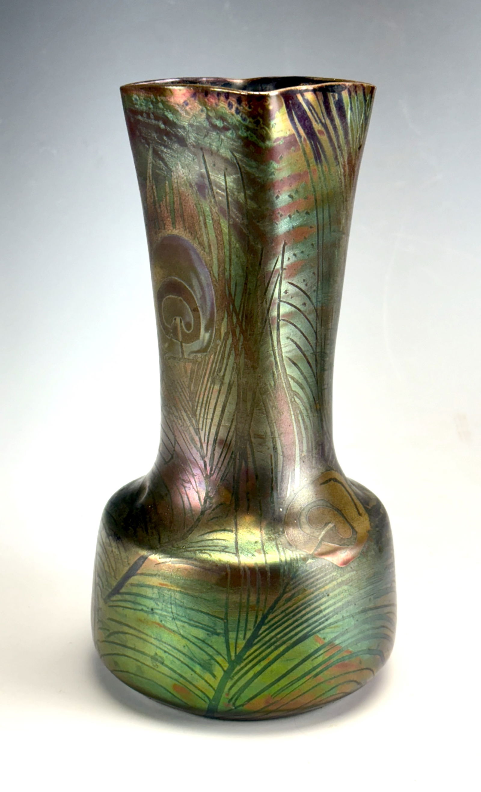 Henri Mercier Iridescent Ceramic Vase w Feathers (1 of 4)