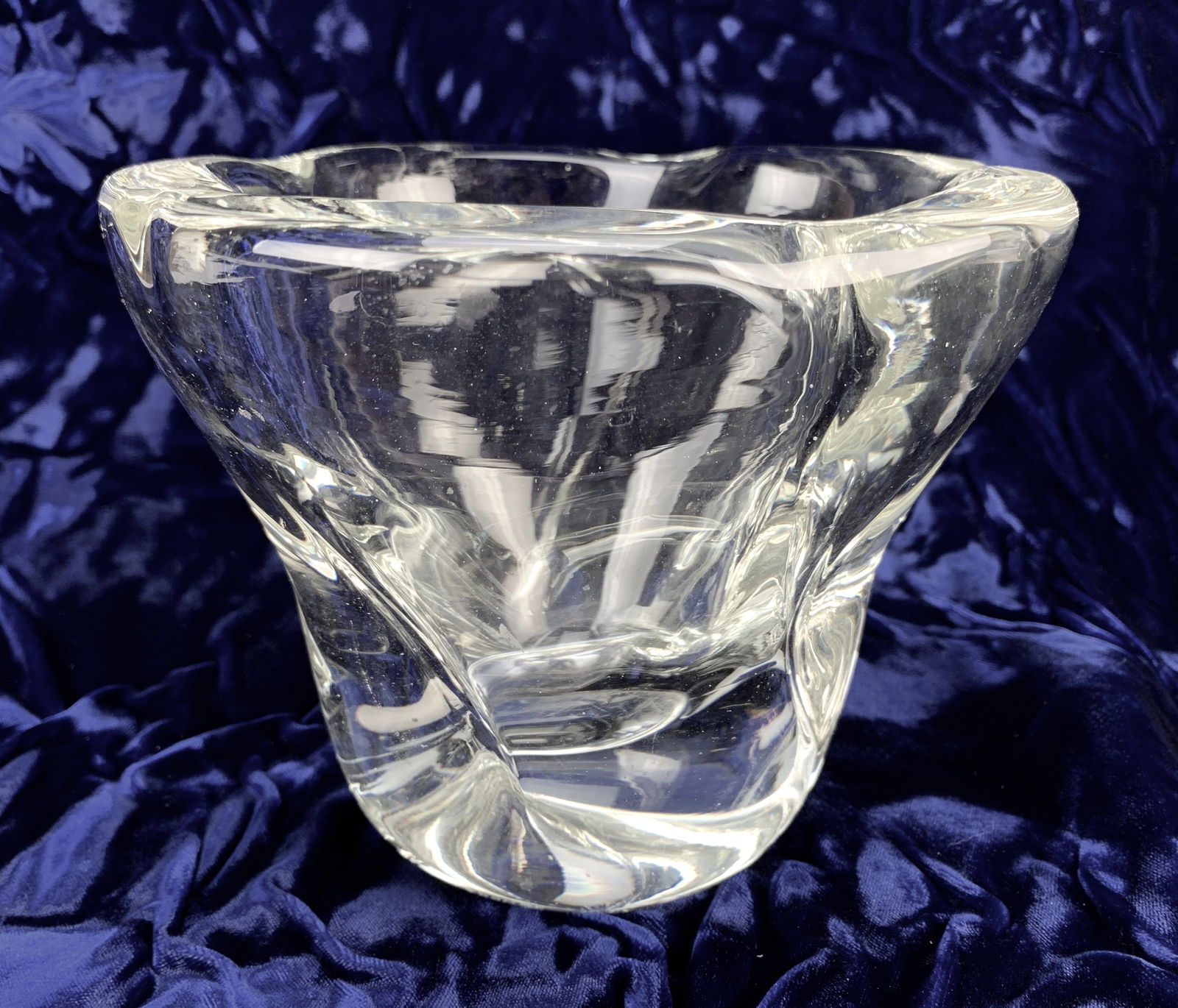 Daum Nancy Signed Crystal Vase: Circa 1930 Daum Nancy crystal vase having a wavy pattern and a transparent yellow tint , signed on the side Daum Nancy with Cross of Lorraine. very good condition, 5 5/8" tall.