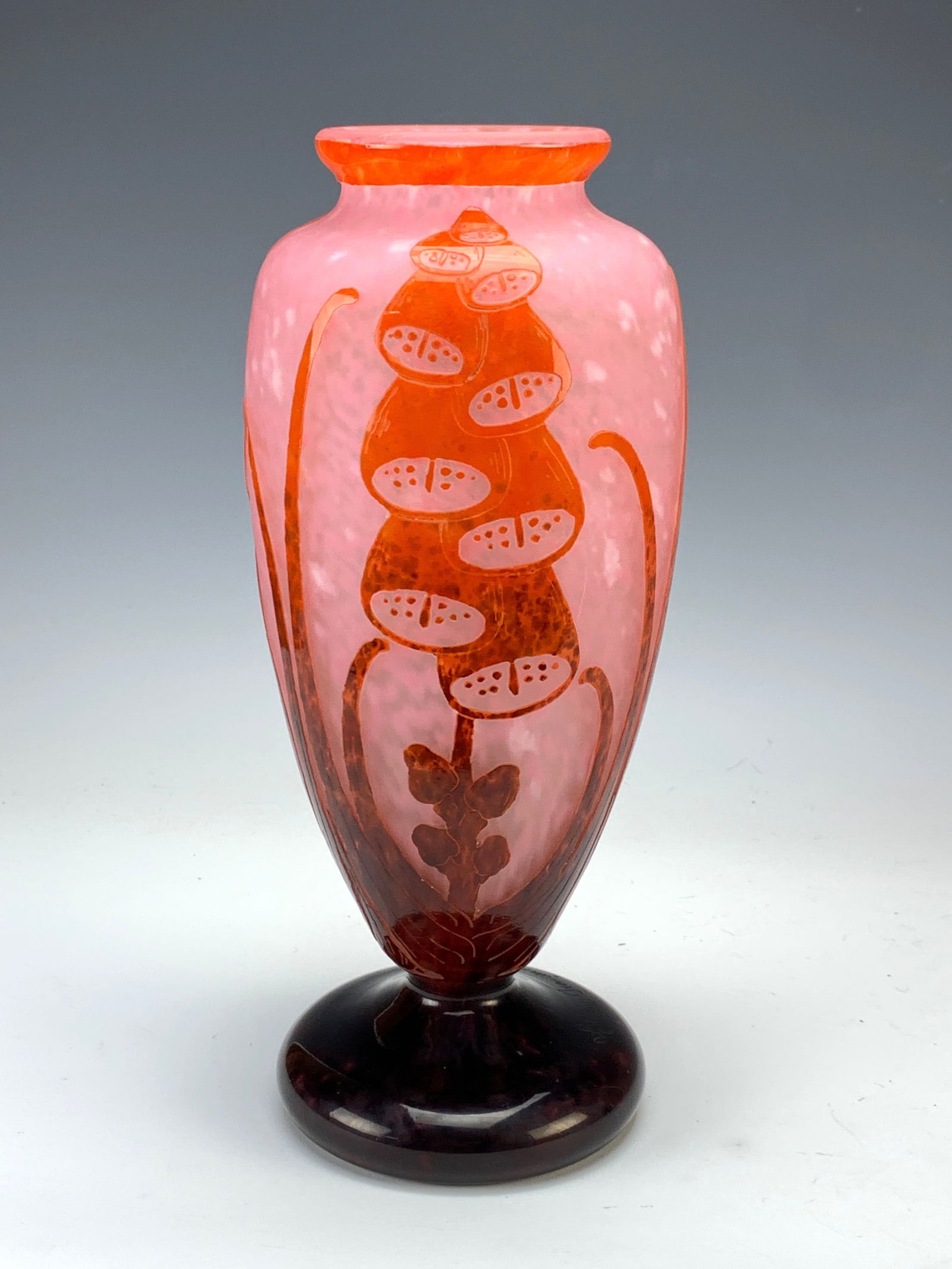 Le Verre Francais Digitale Cameo Glass Vase (1 of 4)