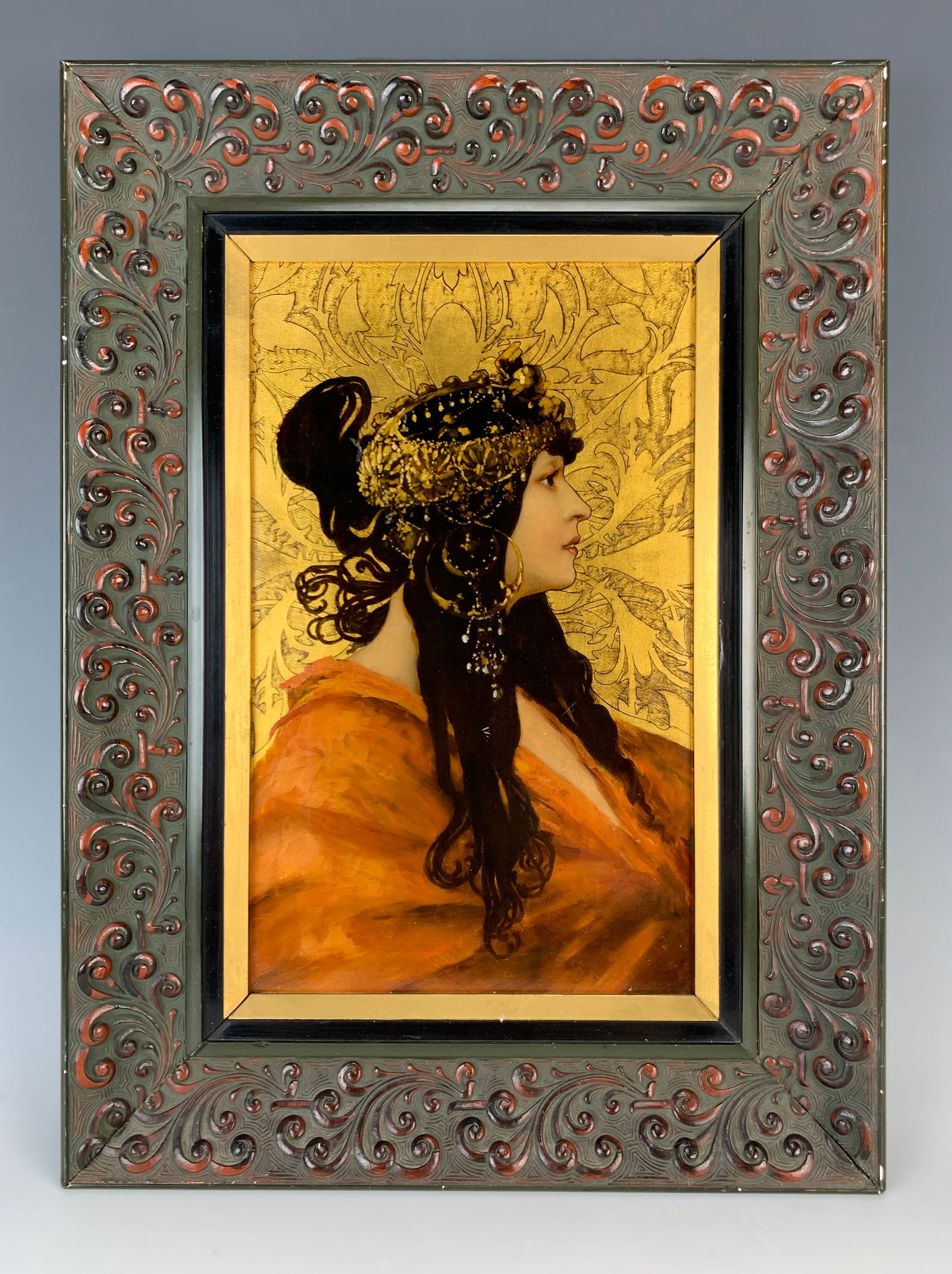 After Alphonse Mucha Portrait of a Beauty Painting: Maybe circa 1900's After Mucha, a fabulous oil on canvas of a Mucha portrait that is gilded and painted, unsigned though beautifully done, mounted into a fancy frame, very good condition, sight 12.5"