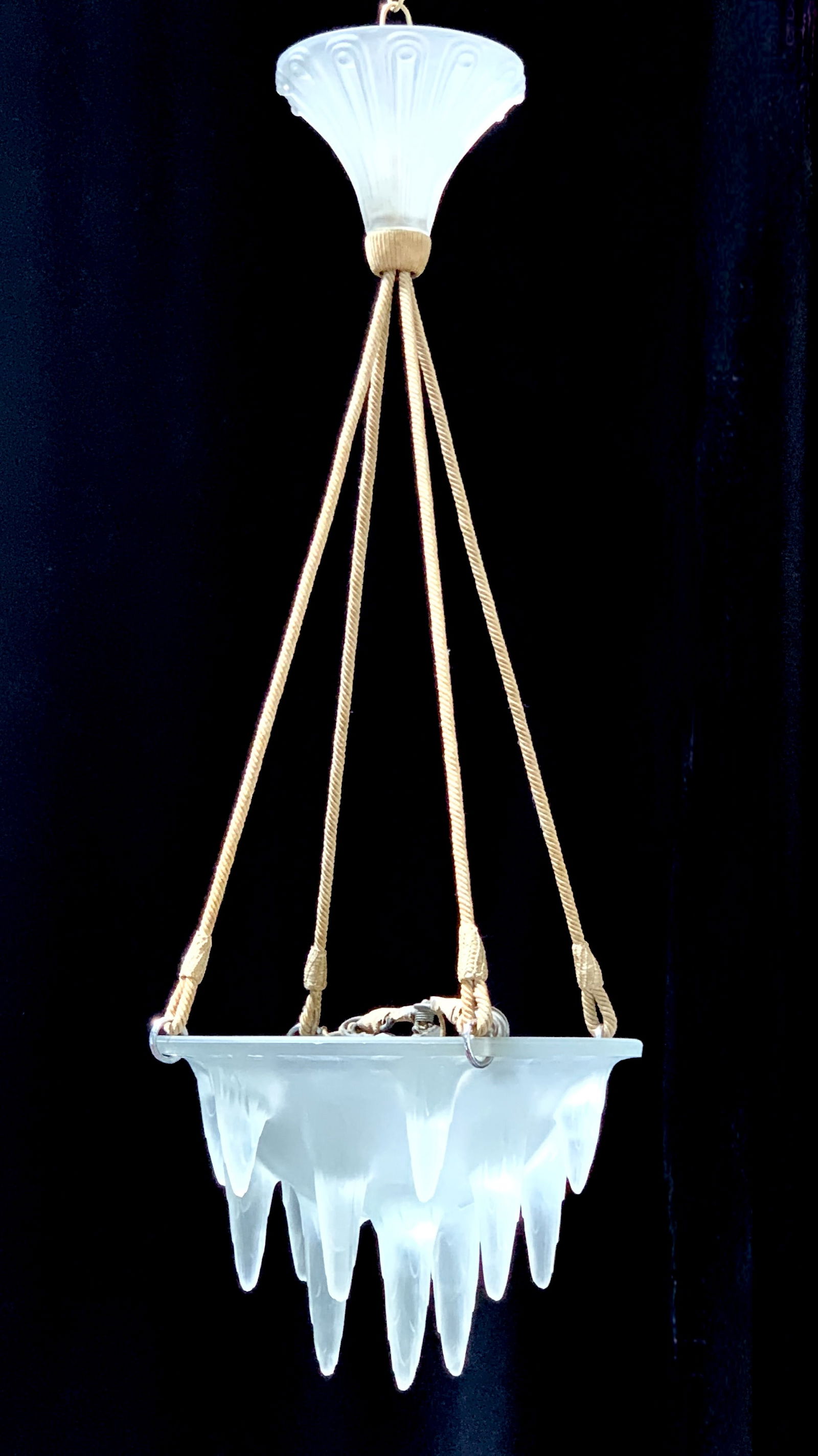 R Lalique Frosted Glass "Stalactites" Plafonnier: Designed 1912-1914. Signed "R. Lalique, France" and Verrerie D'Alsacem P670, No. 2454. Has original ceiling cap. 10.75" tall x 10.75" diameter. In a very good condition, needs to be converted to