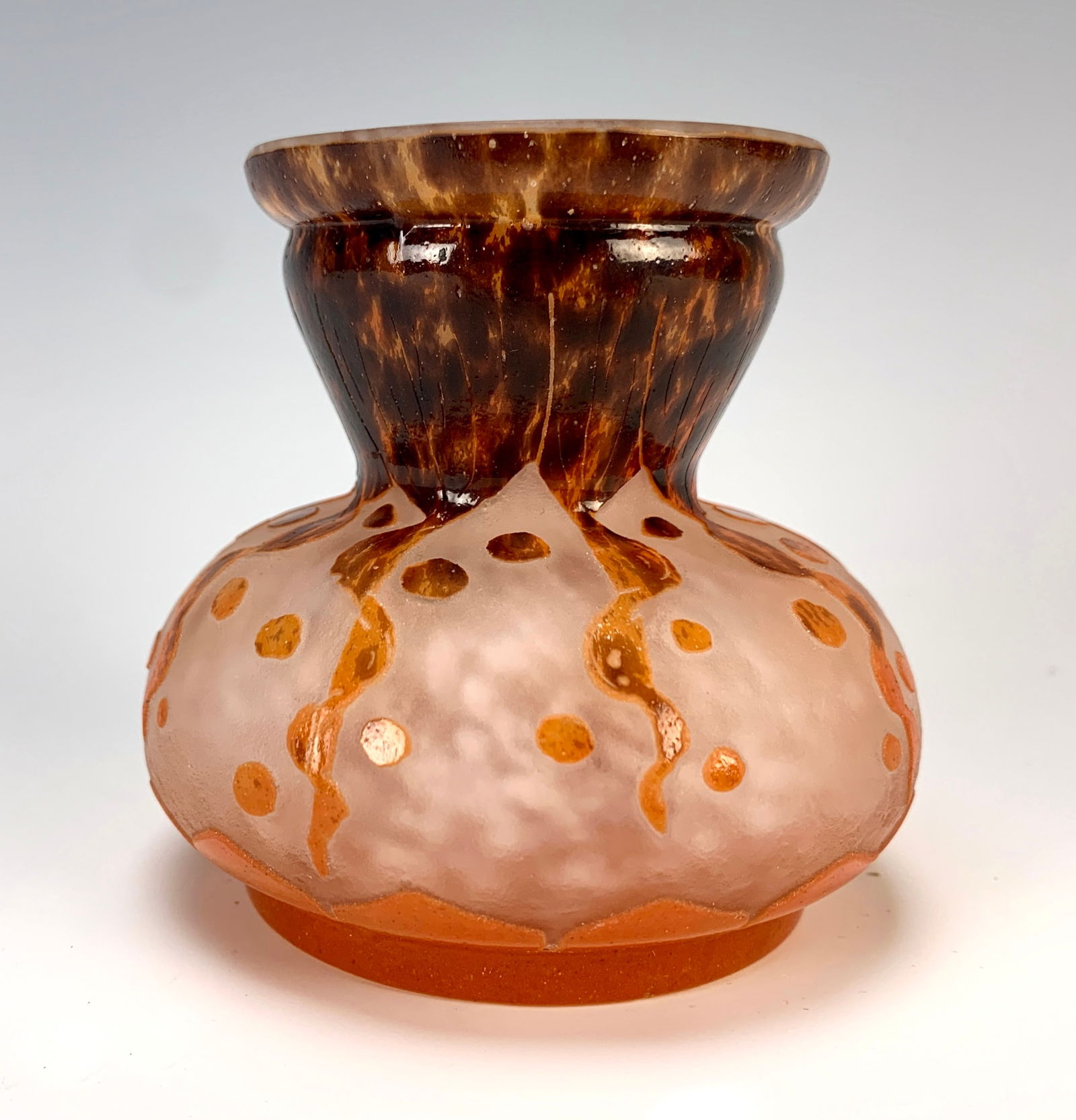 Le Verre Francais Multilayer Cameo Art Glass Vase: Circa 1920, signed, a small baluster shaped vase, acid etched multilayer decoration of stylized branches in brown and orange, signed on bottom "Le Verre Francais" , 3" x 2.75", very good condition