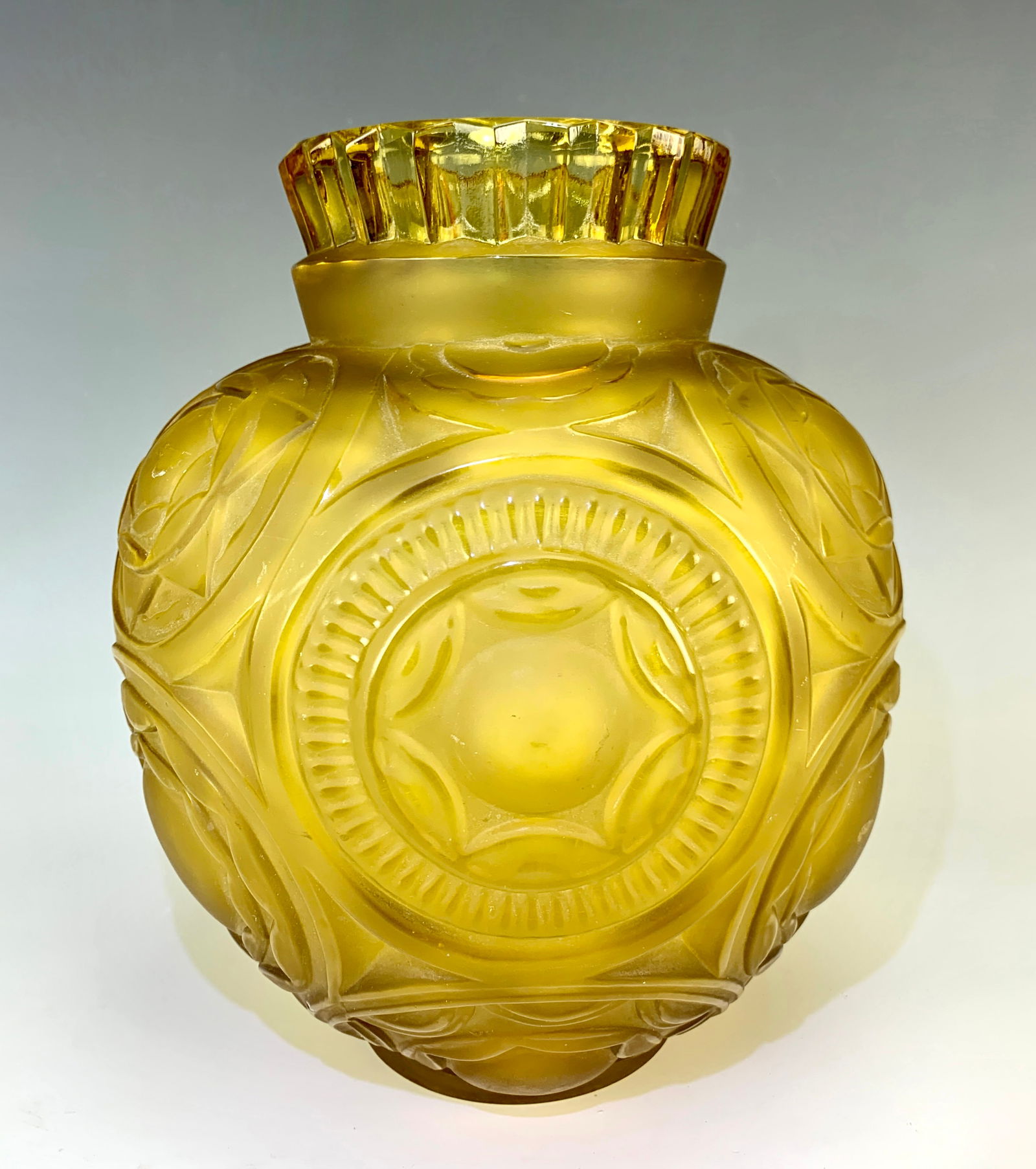 Rare Sabino Large Glass Art Deco Vase (1 of 5)