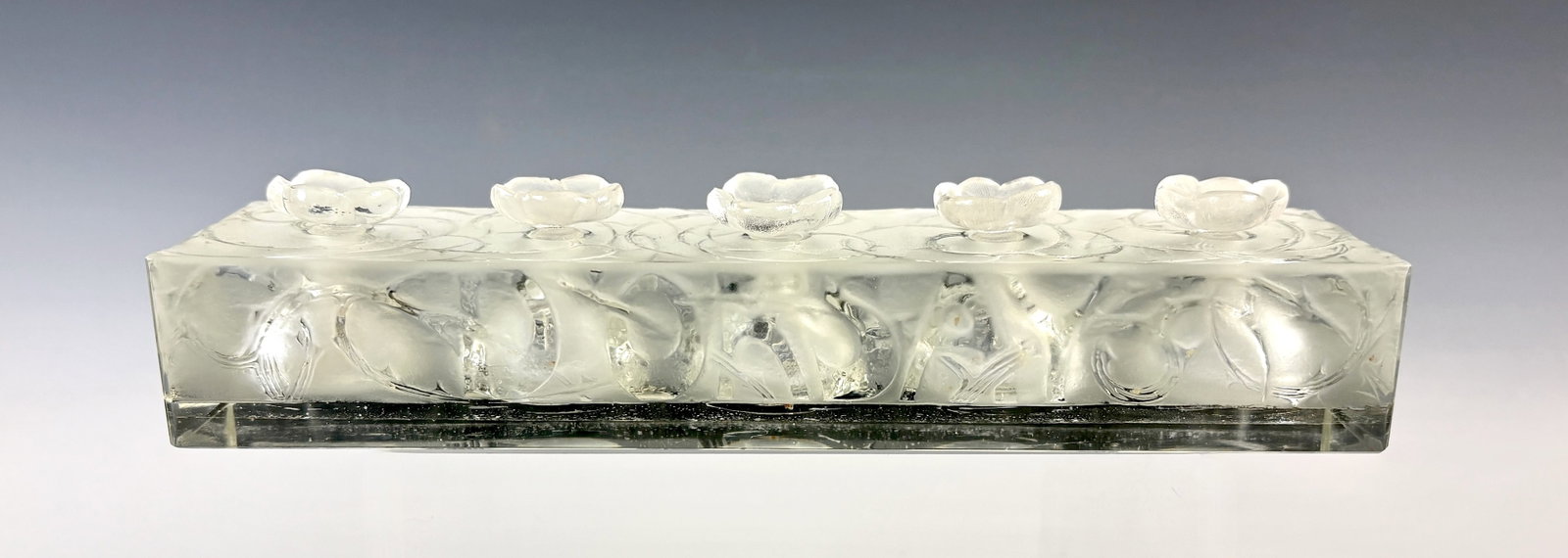 R Lalique Perfume Bottle Display for D'Orsay (1 of 3)