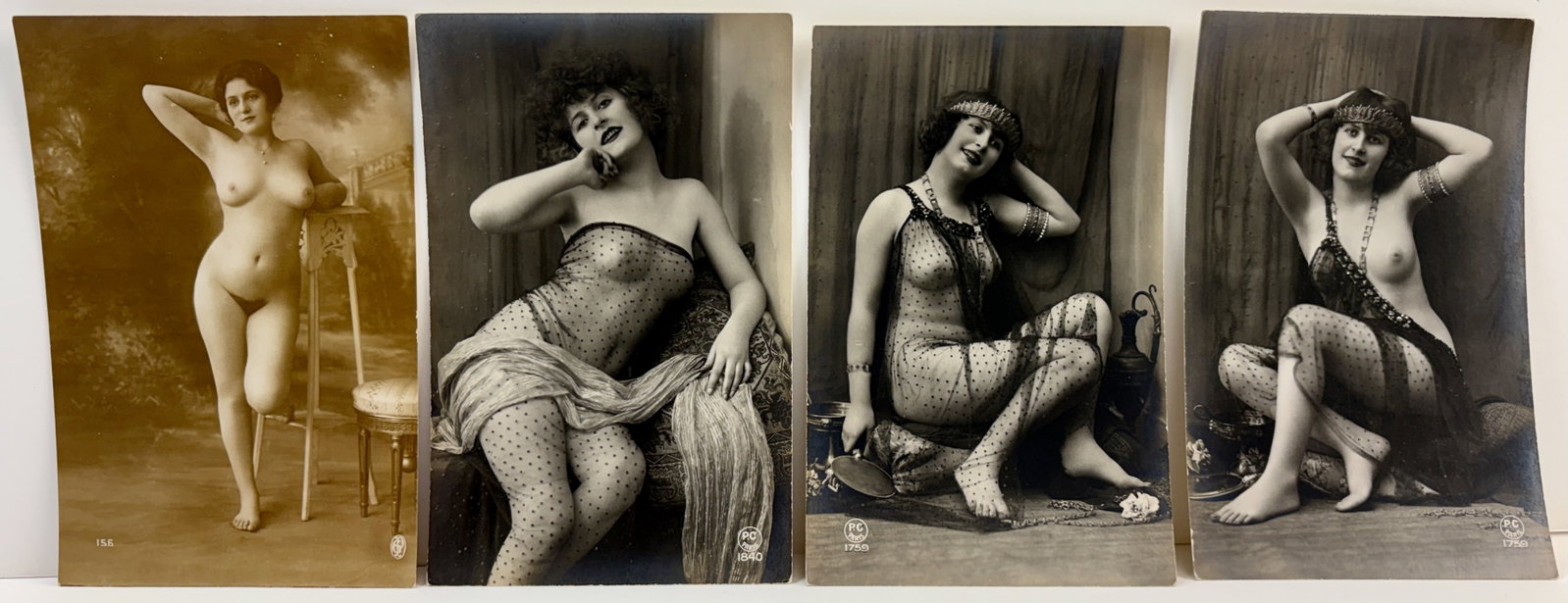 Lot of 4 Vintage Silver Gelatin Photographs Nudes (1 of 6)