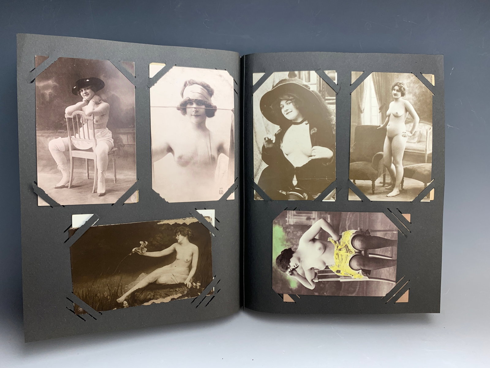 Erotic Postcard Album with 168 Postcards (1 of 5)