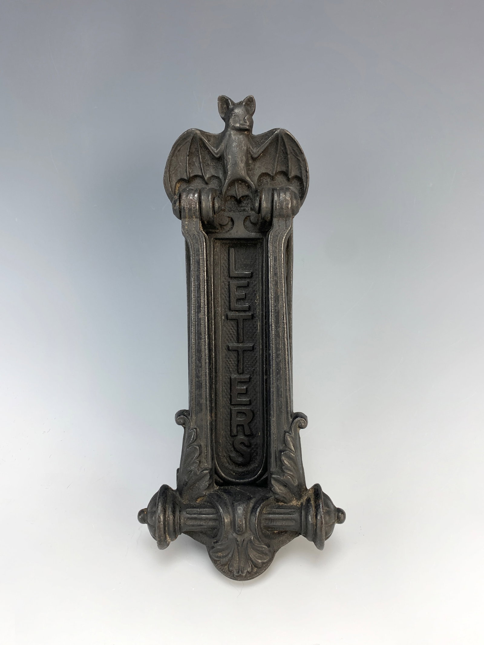 Victorian Cast Iron Letter Box w Bat (1 of 4)