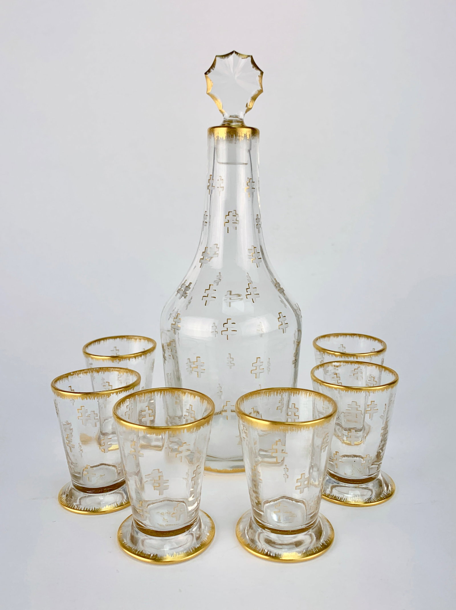 Daum Nancy Cameo Art Glass Liquor Set (1 of 4)