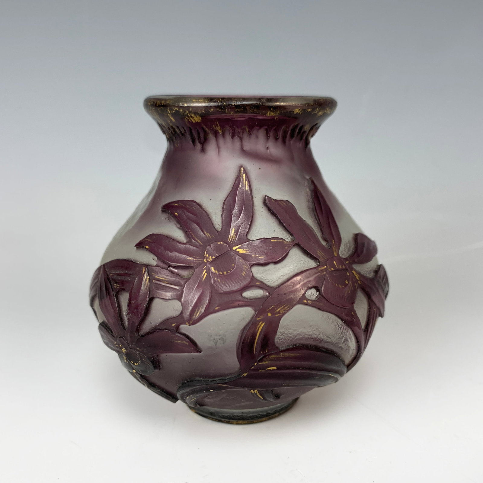 Bergun & Schverer Cameo Glass Vase (1 of 6)