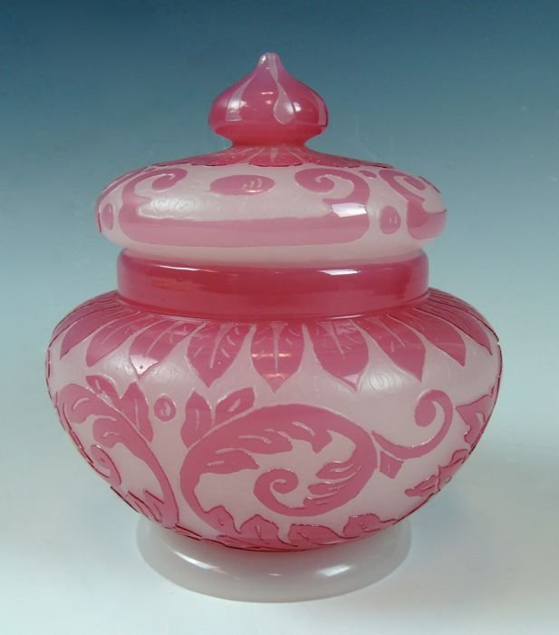 Steuben Rosaline over Alabaster Acid Cut Back Jar (1 of 2)