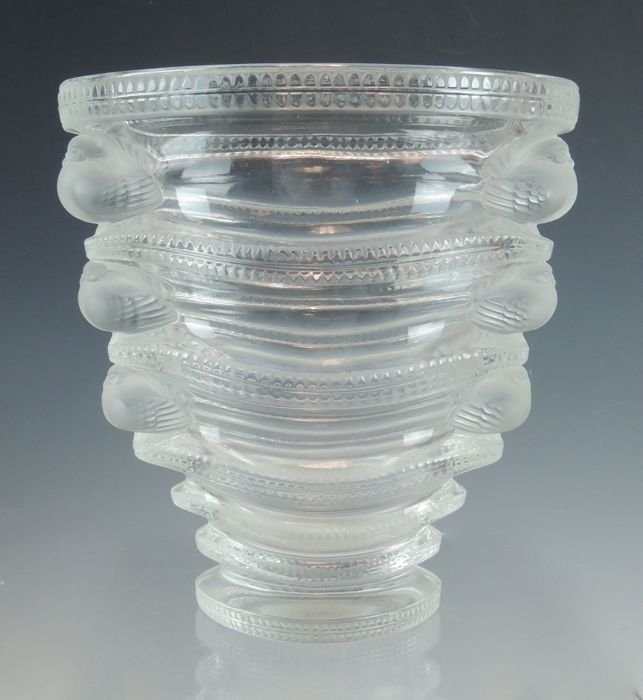 Lalique Saint-Marc Art Glass Vase (1 of 2)