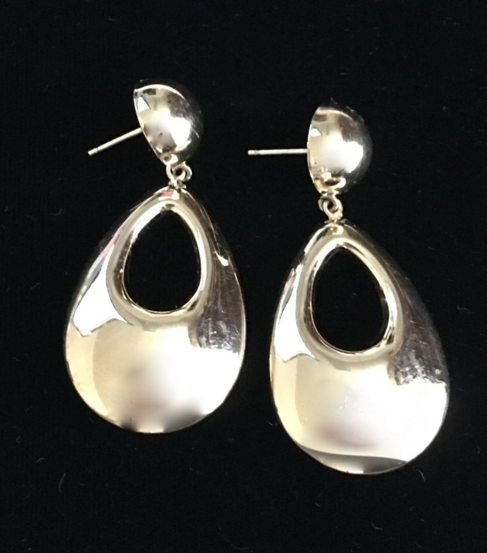 14K Gold Puffed Oval Loop Earrings (Pierced) (1 of 2)