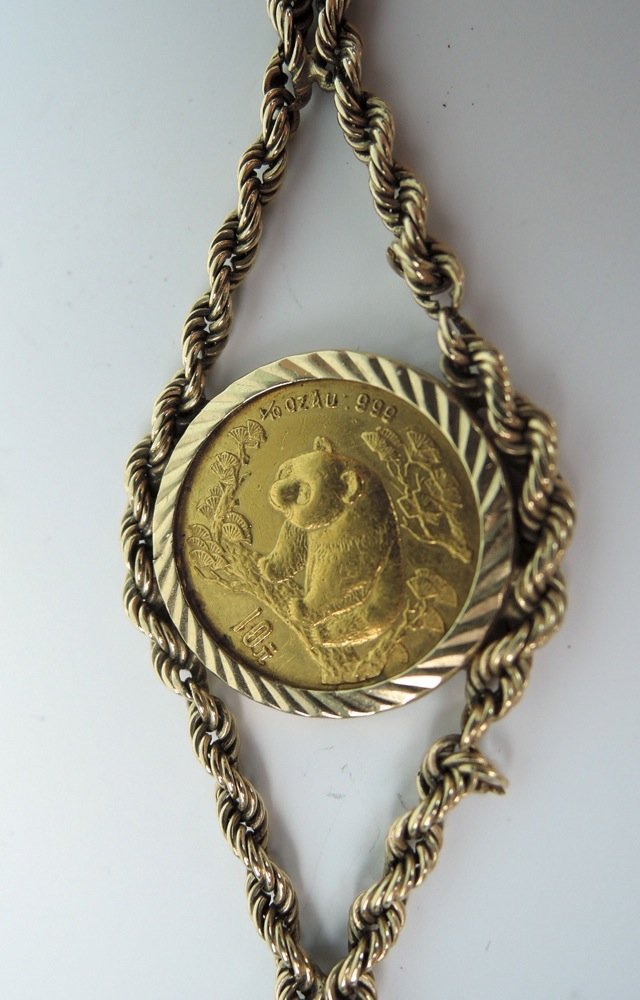 Chinese Gold Coin Bracelet 1997: Gold coin mounted onto double rope chain bracelet, bracelet 14K gold, 16 grams