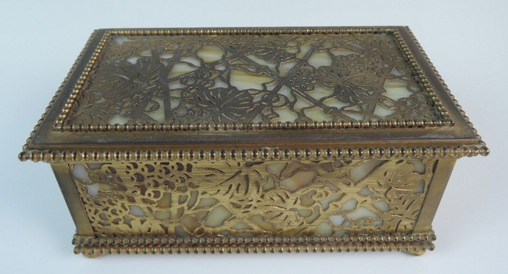 Tiffany Studios Bronze Grapevine Jewelry Box (1 of 5)