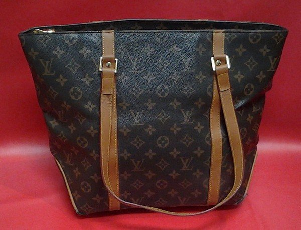 Authentic Louis Vuitton Monogram Tote Handbag Made in (1 of 5)