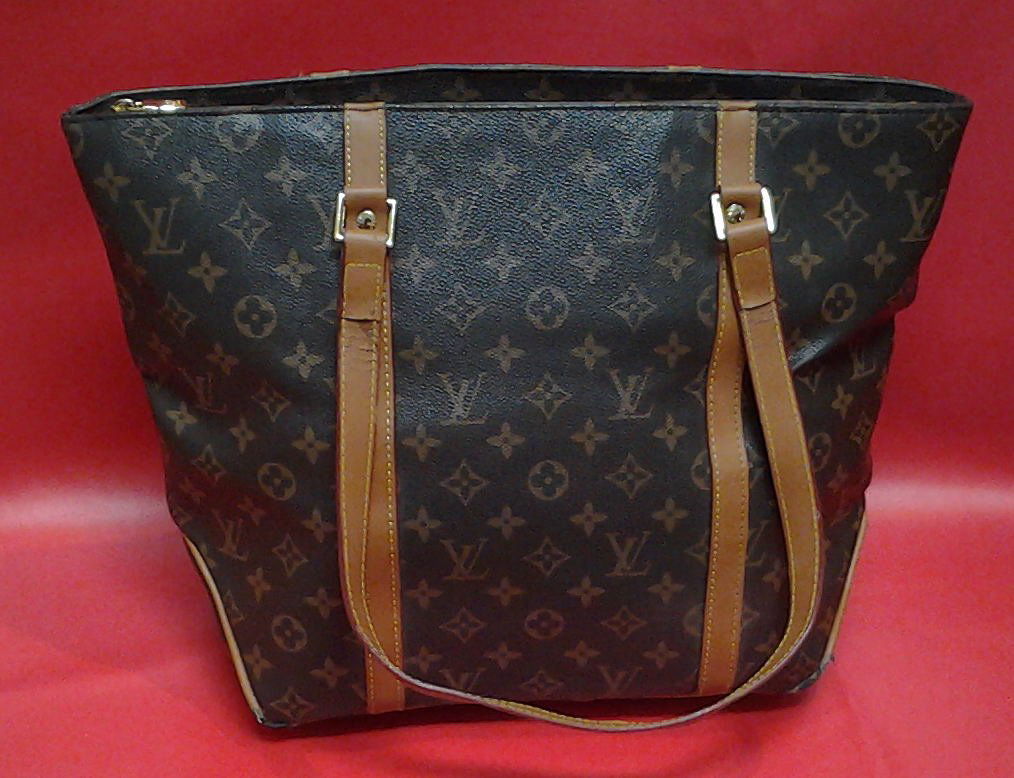 Authentic Louis Vuitton Monogram Tote Handbag Made in (1 of 5)