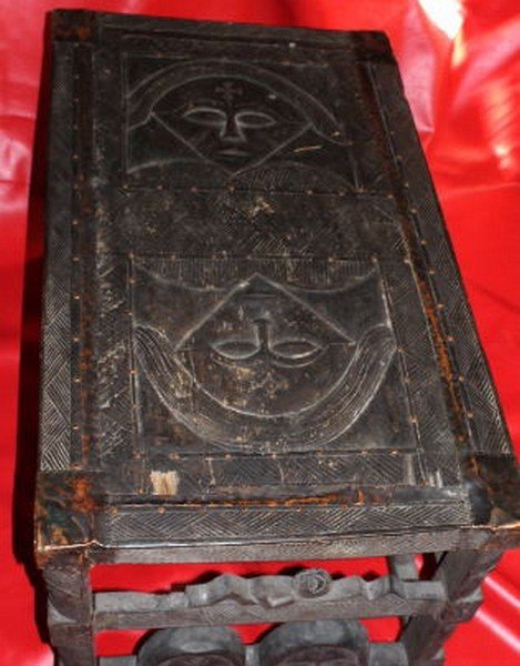 African Tribal Chokwe Chieftain Wood & Copper Table (1 of 10)