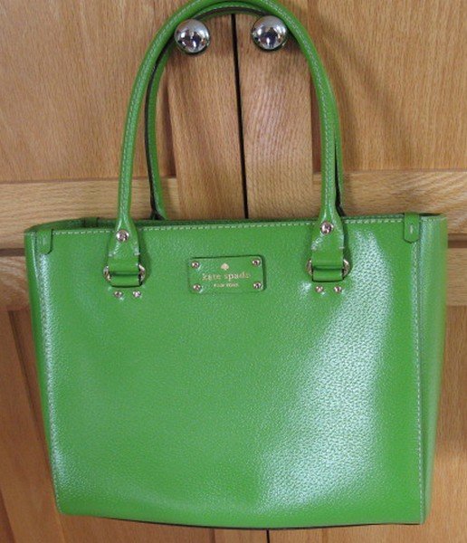 KATE SPADE Leather Green Tote Handbag Purse (1 of 3)