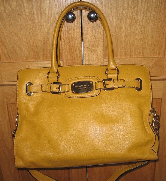 MICHAEL KORS Mustard Yellow Leather Purse Handbag (1 of 5)