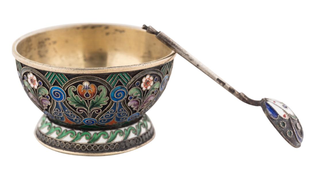 A KHLEBNIKOV GILT SILVER AND CLOISONNE ENAMEL (1 of 6)