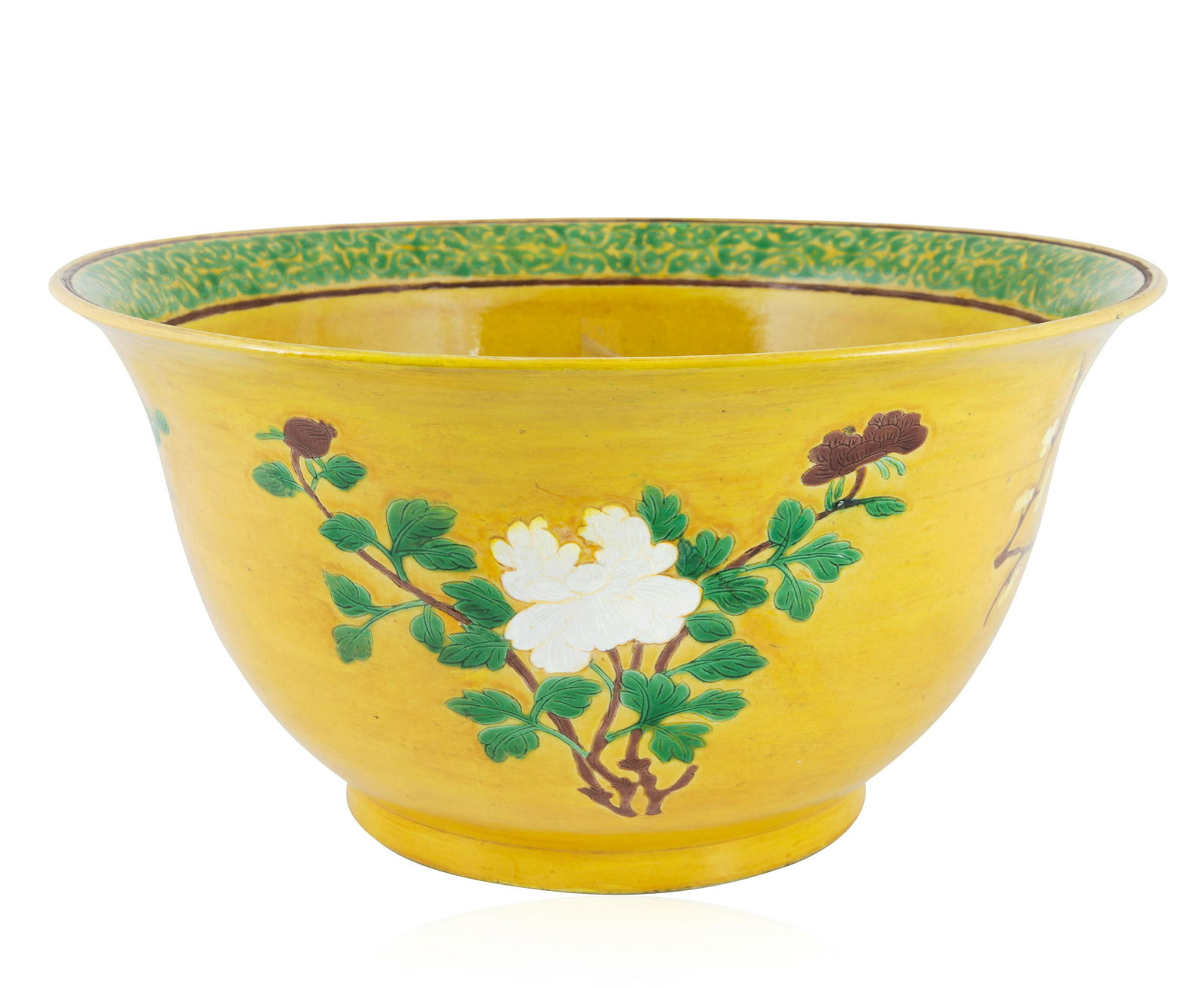A LARGE CHINESE PORCELAIN BOWL, KANGXI PERIOD (1 of 6)