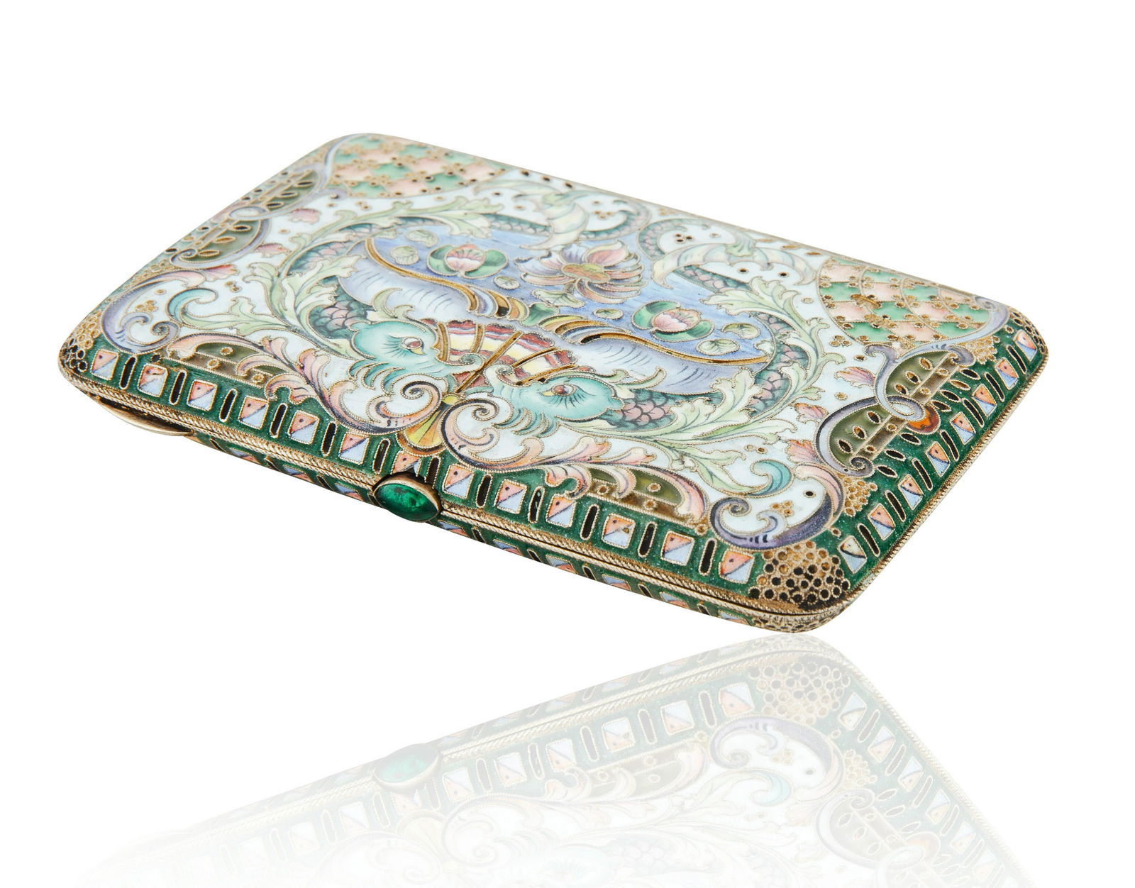 A RUSSIAN SILVER AND SHADED ENAMEL CIGARETTE CASE (1 of 5)