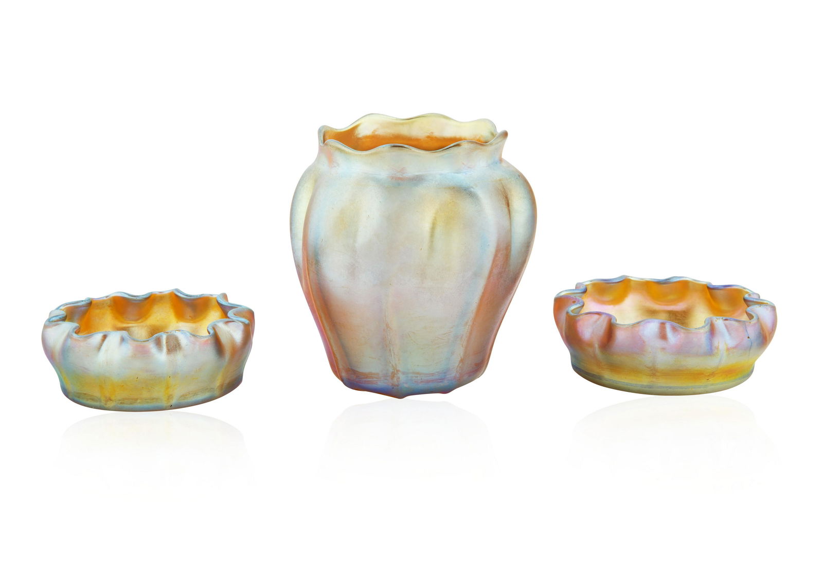 CIRCA 1905 TIFFANY STUDIOS FAVRILE VASE AND BOWLS (1 of 3)