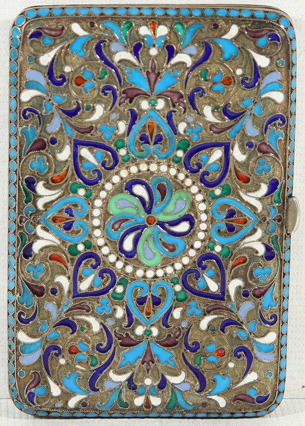 A RUSSIAN GILDED SILVER AND CLOISONNE ENAMEL CIGARE