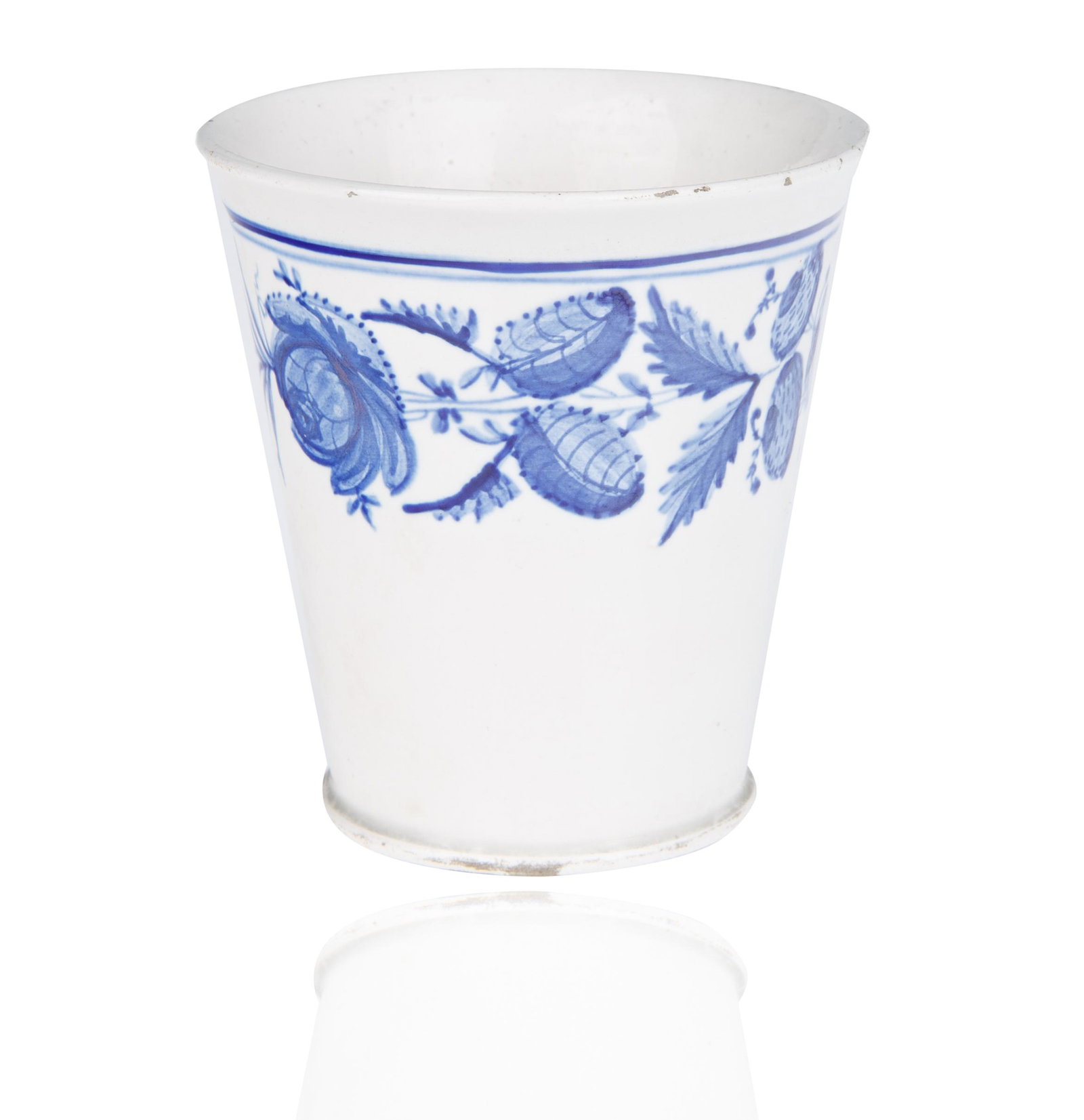 19TH CENTURY CERAMIC GZHEL-STYLE CUP [HAMMER GALLERIES]: cylindrical, with slightly everted rim with a continuous band of flowers, traditionally painted in blue, height: 6 cm (2 3/8 in.) PROVENANCE Hammer Galleries, New York Collection of A. J. Marino, acqu