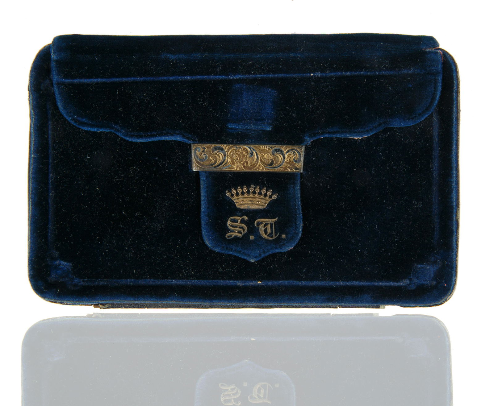 CIRCA 1900 RUSSIAN VELVET PORTEMONNAIE [HAMMER GALLERIES] (1 of 4)