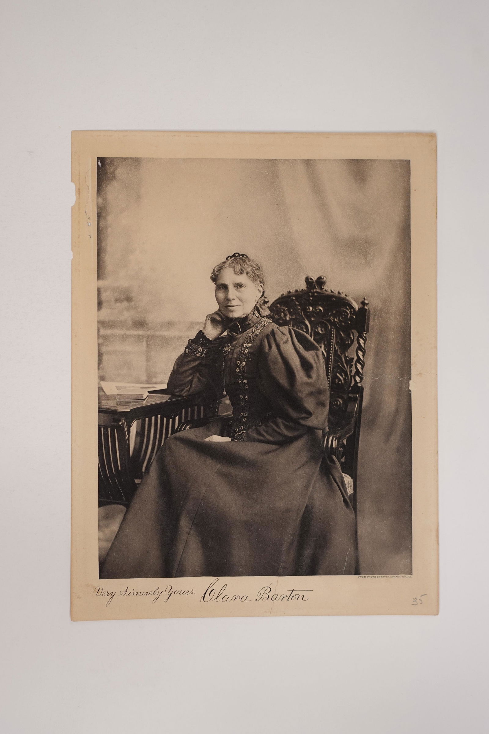 AN AUTOGRAPH, PHOTO AND NEWSPAPER CLIPPINGS, FROM CLARA BARTON (1 of 3)