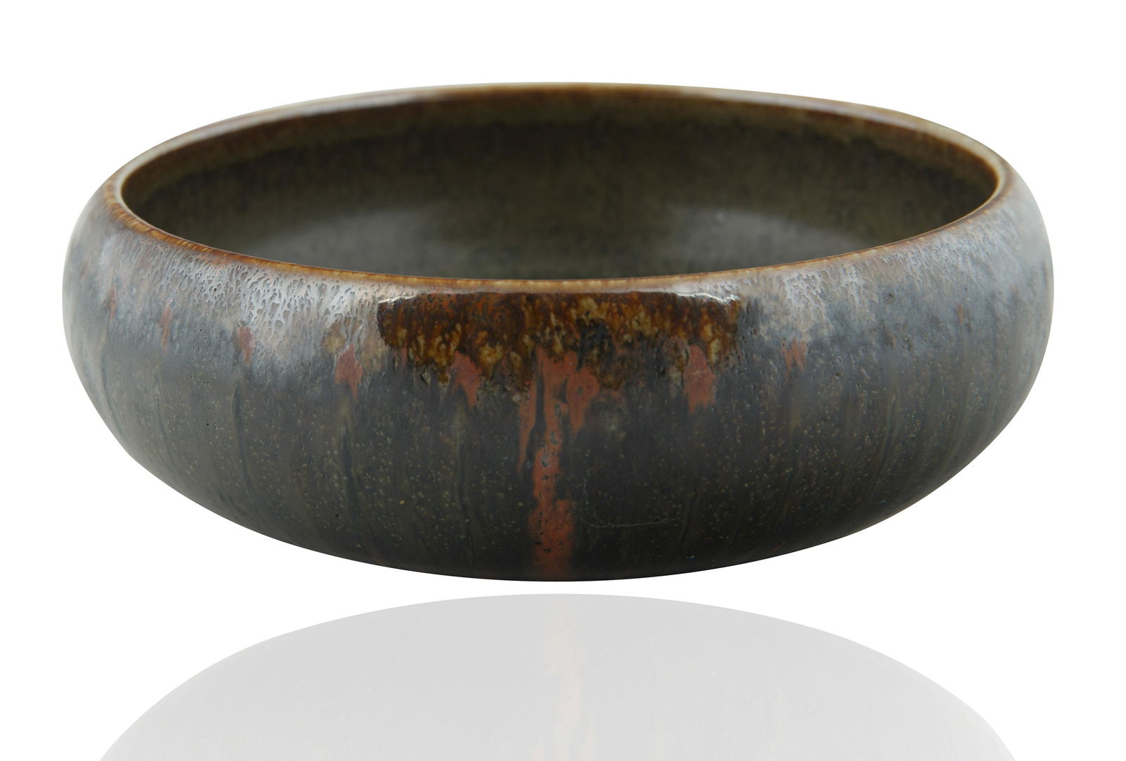 A SMALL GLAZED STONEWARE BOWL DESIGNED BY CARL-HARRY STALHANE (SWEDISH 1920-1990) FOR RORSTRAND (1 of 5)