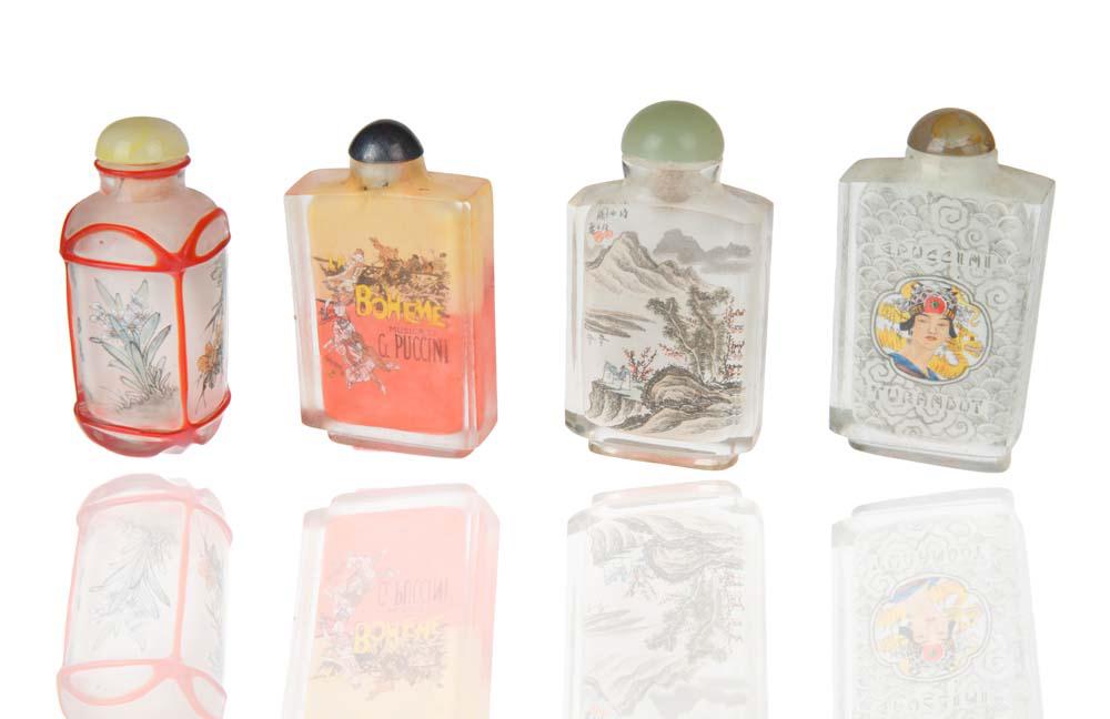 GROUP OF FOUR GLASS SNUFF BOTTLES (1 of 4)