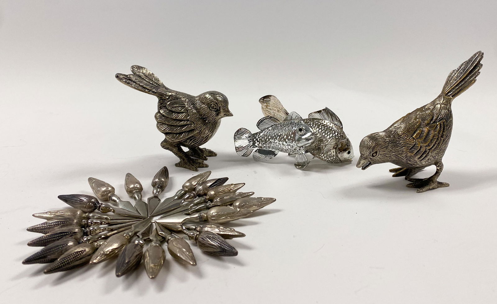 STERLING SILVER SET OF 21 CORN HOLDERS, 2 BIRDS, 2 FISH (1 of 1)