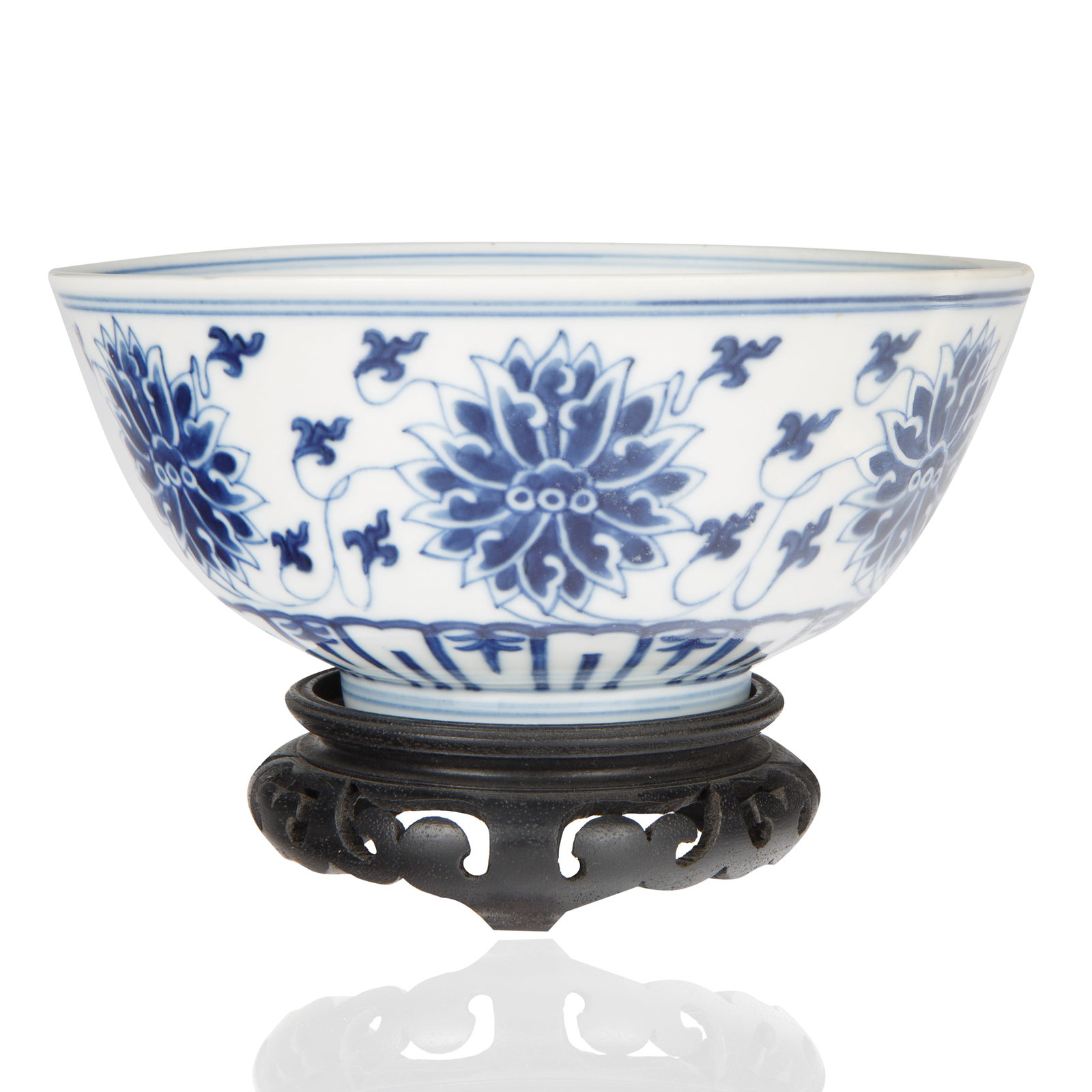 CHINESE BLUE AND WHITE LOTUS BOWL, GUANGXU PERIOD, 1871-1908) (1 of 7)
