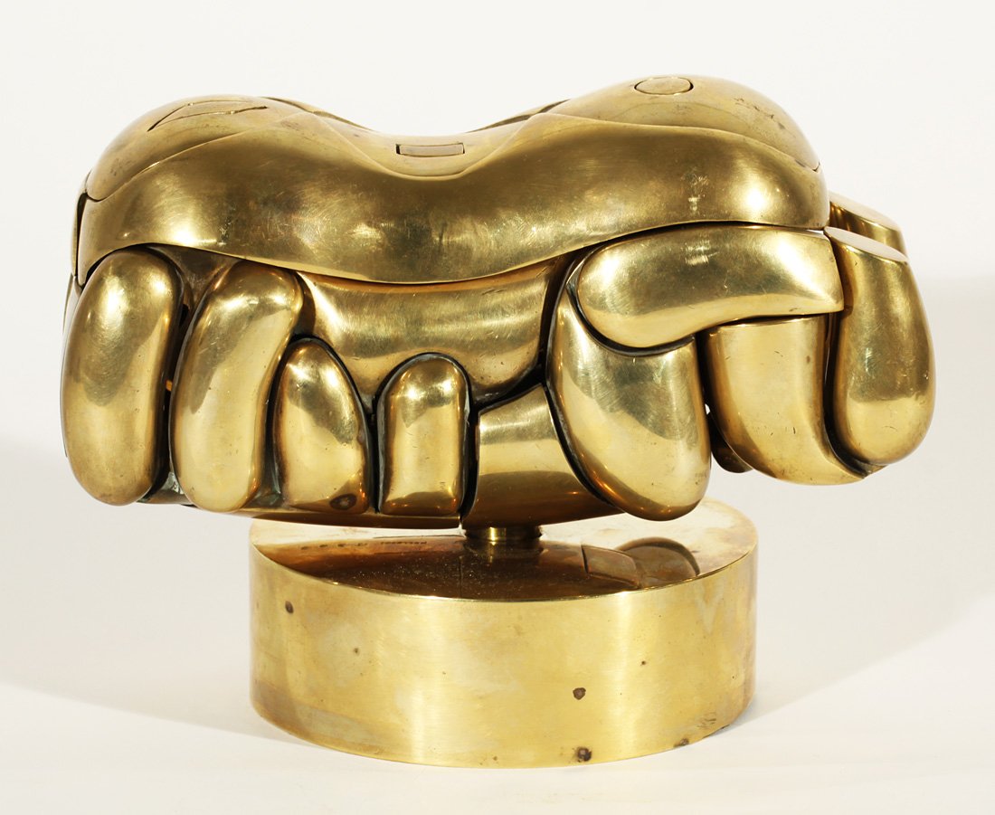 MIGUEL ORTIZ BERROCAL (SPANISH 1933-2006), “Romeo: MIGUEL ORTIZ BERROCAL (SPANISH 1933-2006), “Opus 101 ROMEO E GIULIETTA (ROMEO AND JULIET)," 1966-67, height: 15 cm (5 7/8 in.), 16 articulated and interlocking elements plus base, polished brass, Ed