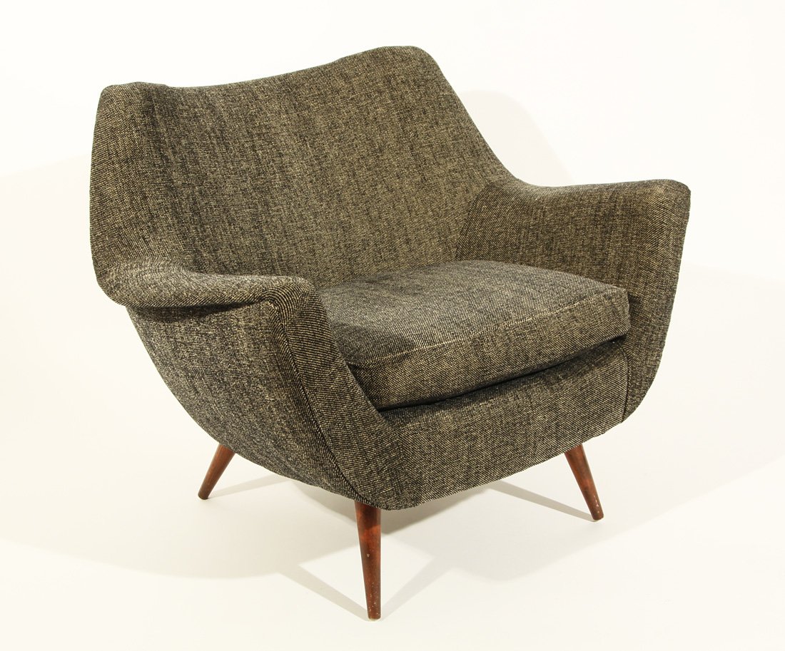 A GREY SCANDINAVIAN CHAIR, MID 20TH CENTURY, grey: A GREY SCANDINAVIAN CHAIR, MID 20TH CENTURY, grey tweed cushion, on four rounded legs, unmarked, 74.5 x 69 x 72 cm. (29 ¼ x 27 ¼ x 28 ¼ in.). THIS LOT IS BEING SOLD WITHOUT RESERVE.