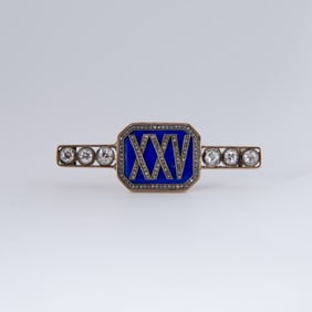 RUSSIAN GOLD, DIAMOND AND ENAMEL BROOCH, CA. 1900