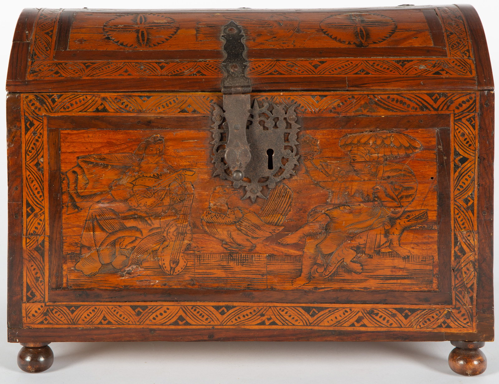 RARE ROSEWOOD ENGRAVED MINIATURE MARQUETRY COFFER, 17TH CENTURY (1 of 7)