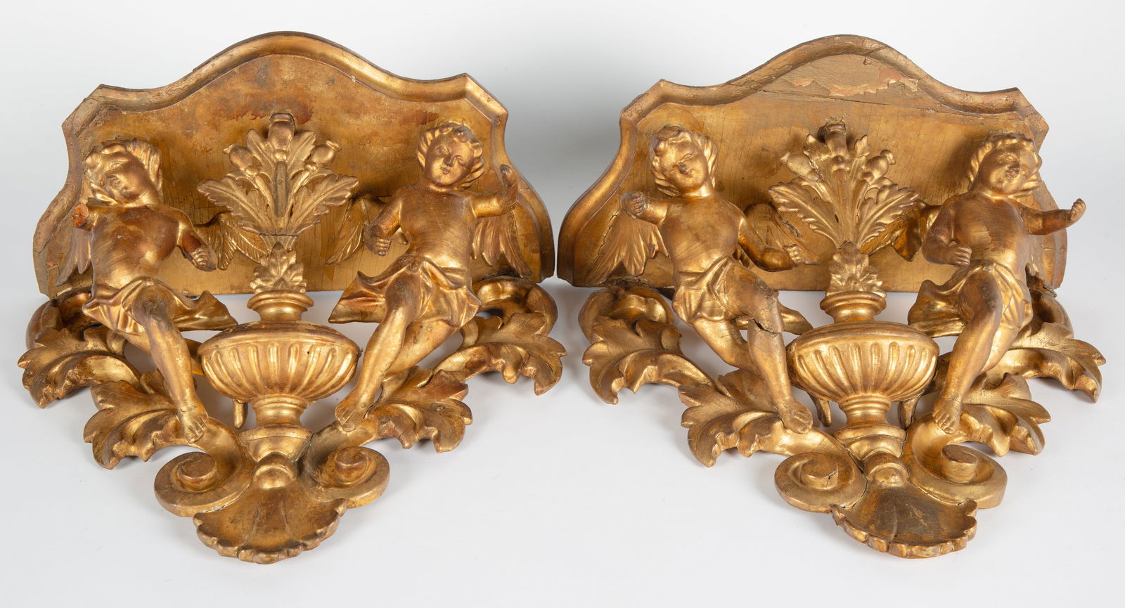 A PAIR OF FRENCH GILT CARVED WOOD BRACKETS, 19TH CENTURY (1 of 5)