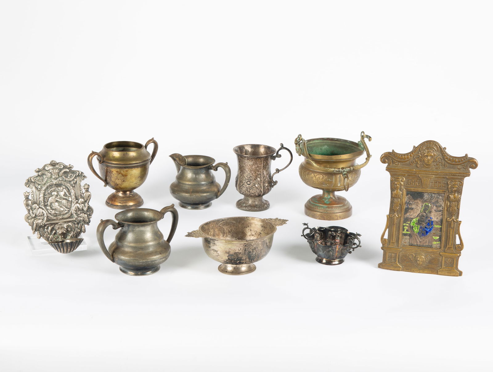 A GROUP OF NINE 18TH/19TH CENTURY PIECES (1 of 9)