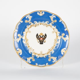 A RUSSIAN IMPERIAL PORCELAIN FACTORY PLATE FROM GATCHINA PALACE SERVICE FOR TSAR NICOLAS I, ST.