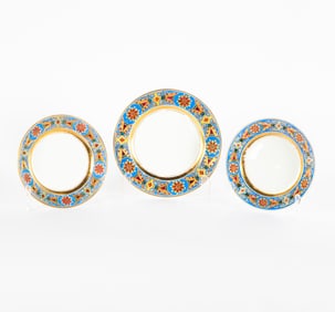 A SET OF THREE RUSSIAN GOTHIC SERVICE PORCELAIN PLATES, IMPERIAL PORCELAIN MANUFACTORY,